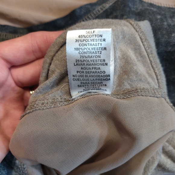 LAST CHANCE Akira Loose Fit Bat Wing Top - Picture 11 of 16